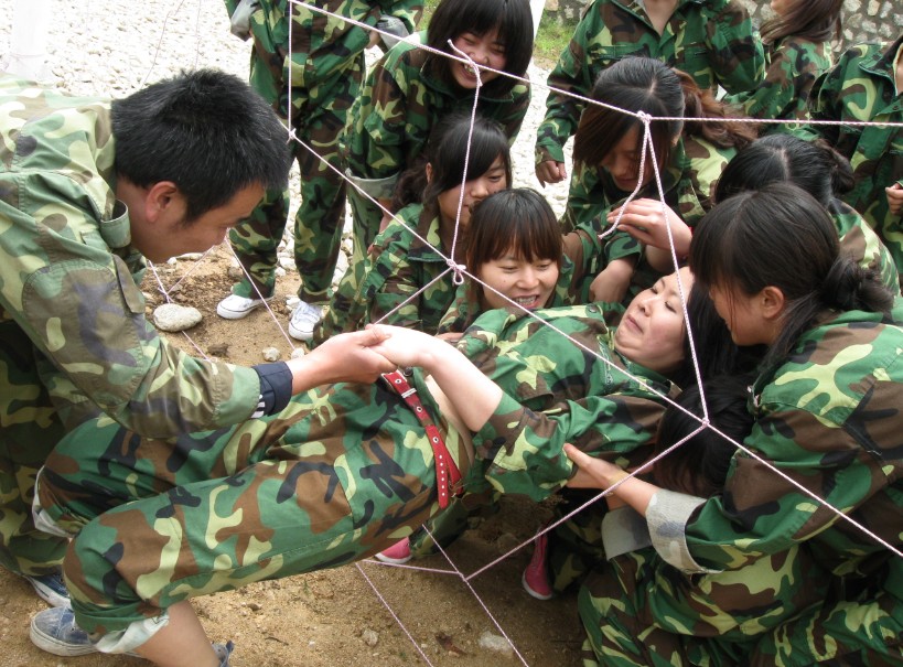感人的拓展训练视频